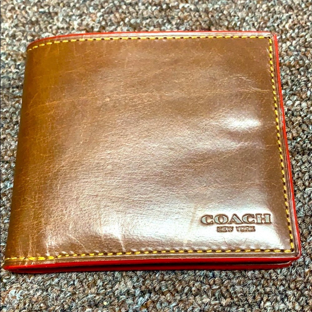 Wallet - Picture 1 of 3